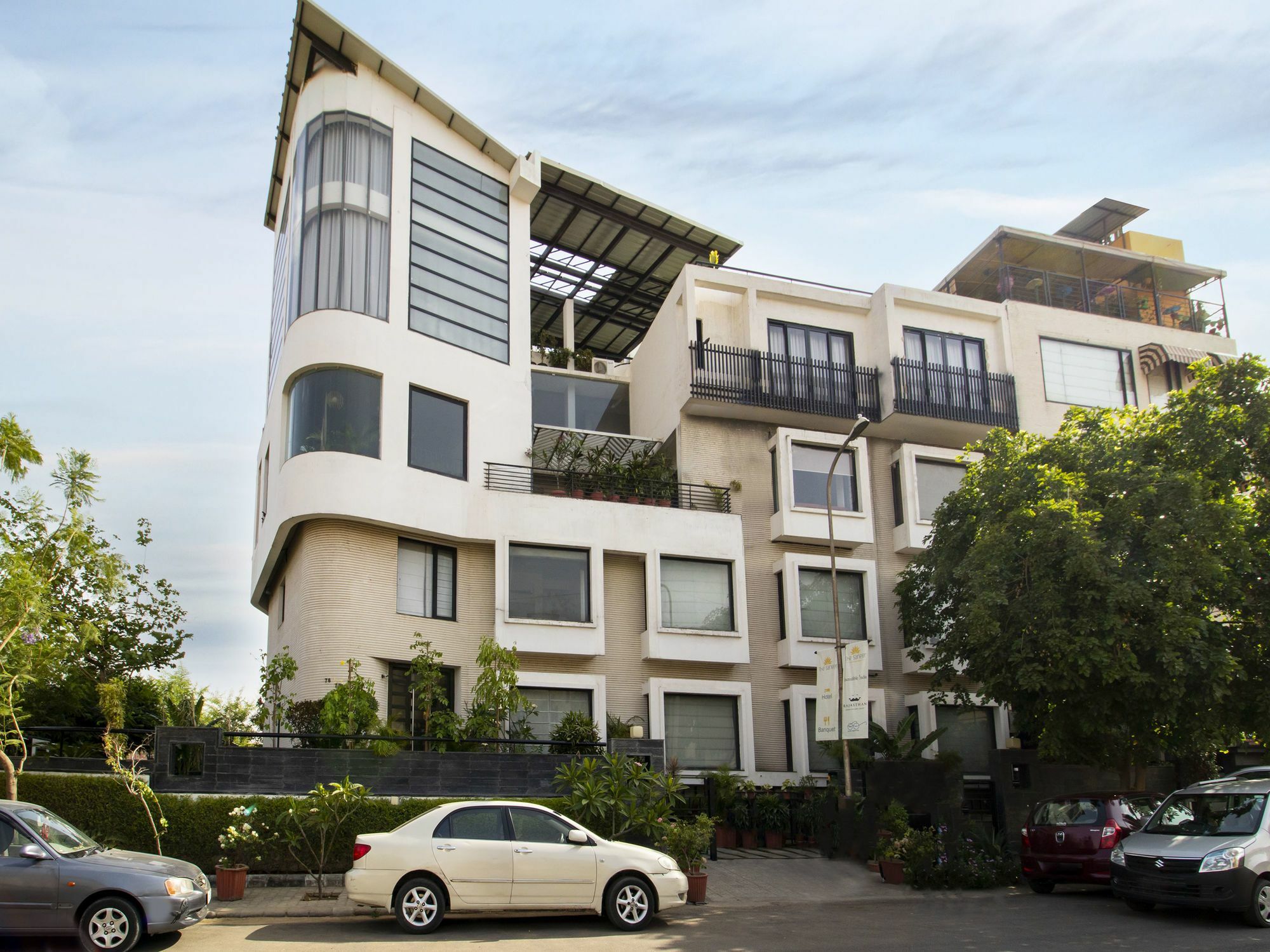 The Saneer Jaipur Hotel Exterior foto